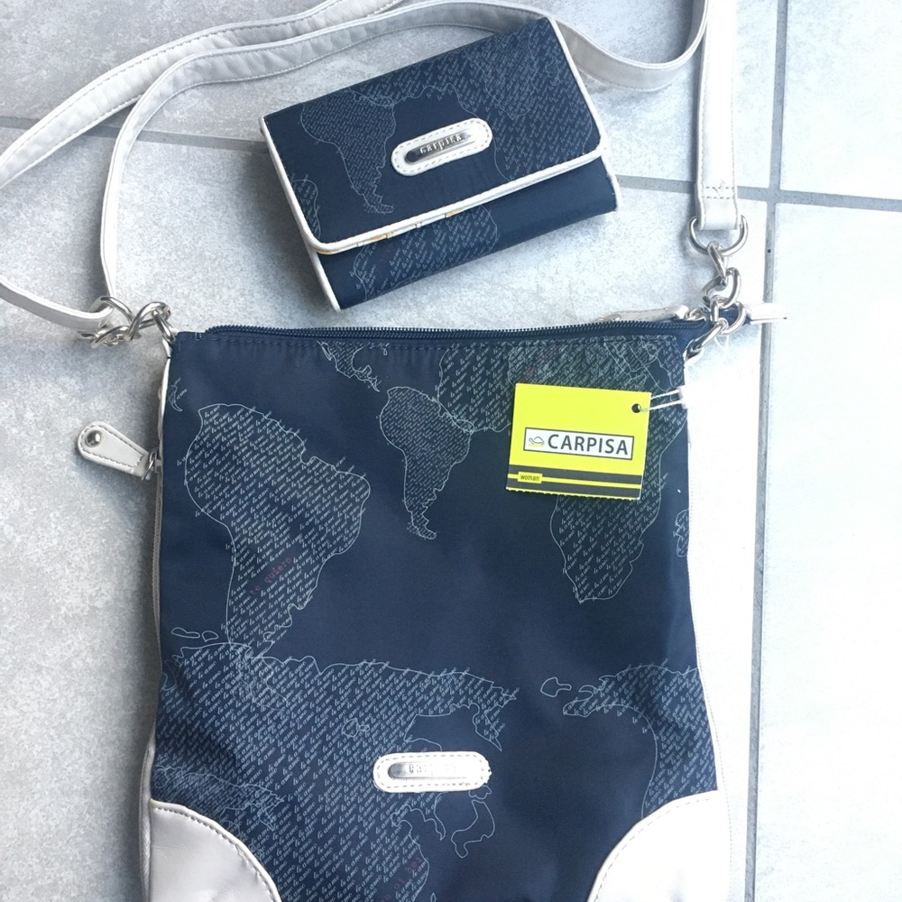 Carpisa purse and wallet